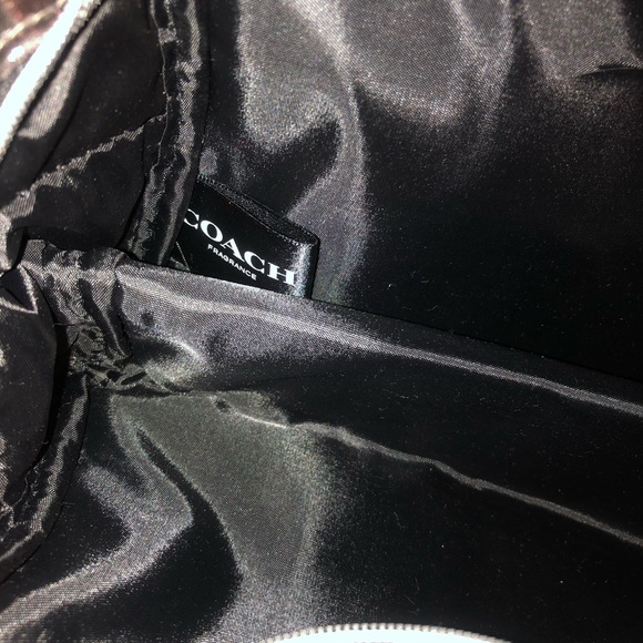 SOLD SOLDCOACH /CLUTCH 👛 / MAKEUP 💄 CASE 🆕👛💎 - Picture 4 of 7